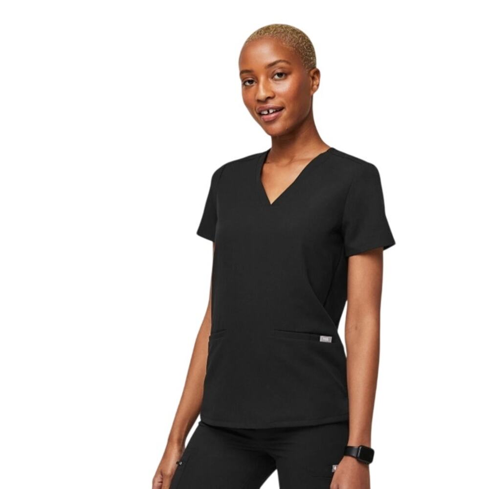 FIGS Casma Three Pocket Scrub Top, Black, Medical Healthcare, Women's Small